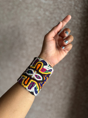 Martha Fabric Bracelet | Handcuff