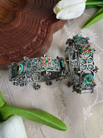 Zanvi Bracelet Set | Set of Two Kada