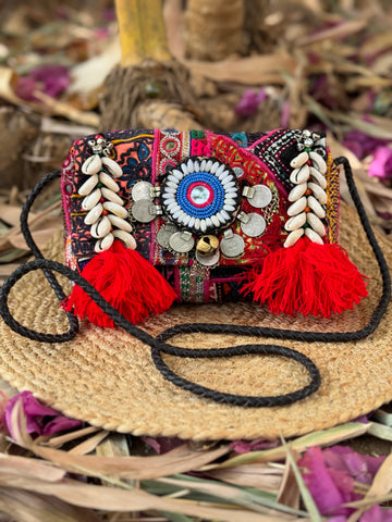 Fiona Banjara Sling Bag