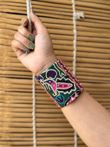 Alma Kutchi Fabric Bracelet | Handcuff