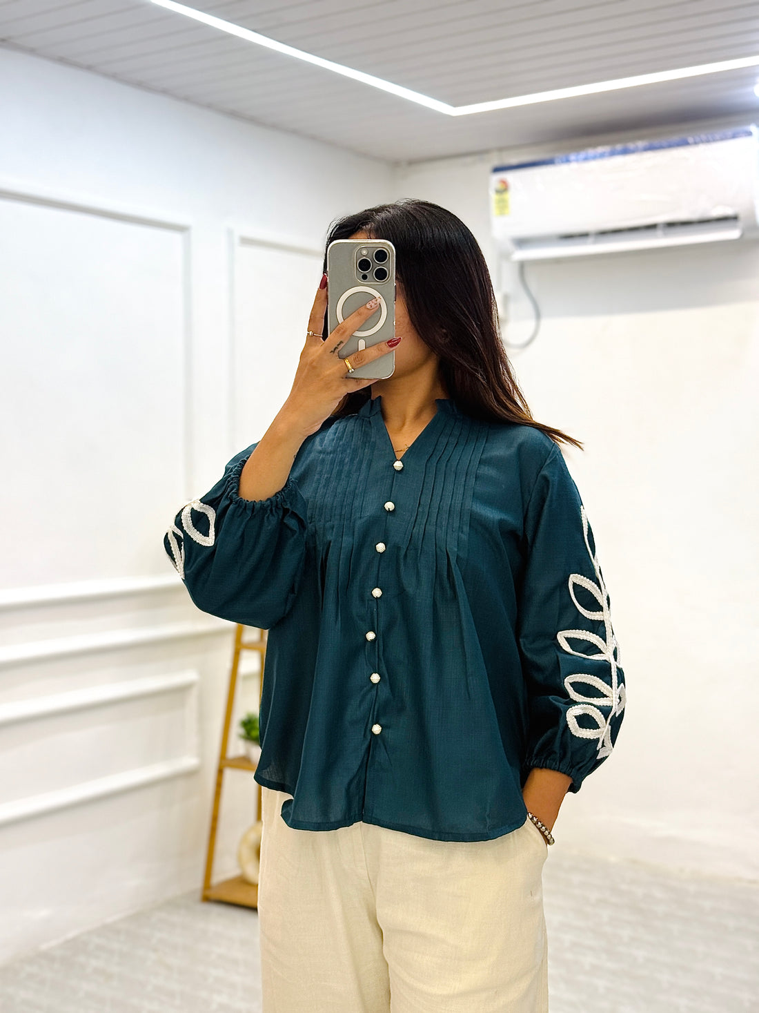 Gulabo Twist Top (Only Top)