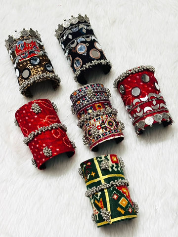 Kanishka Handcuff