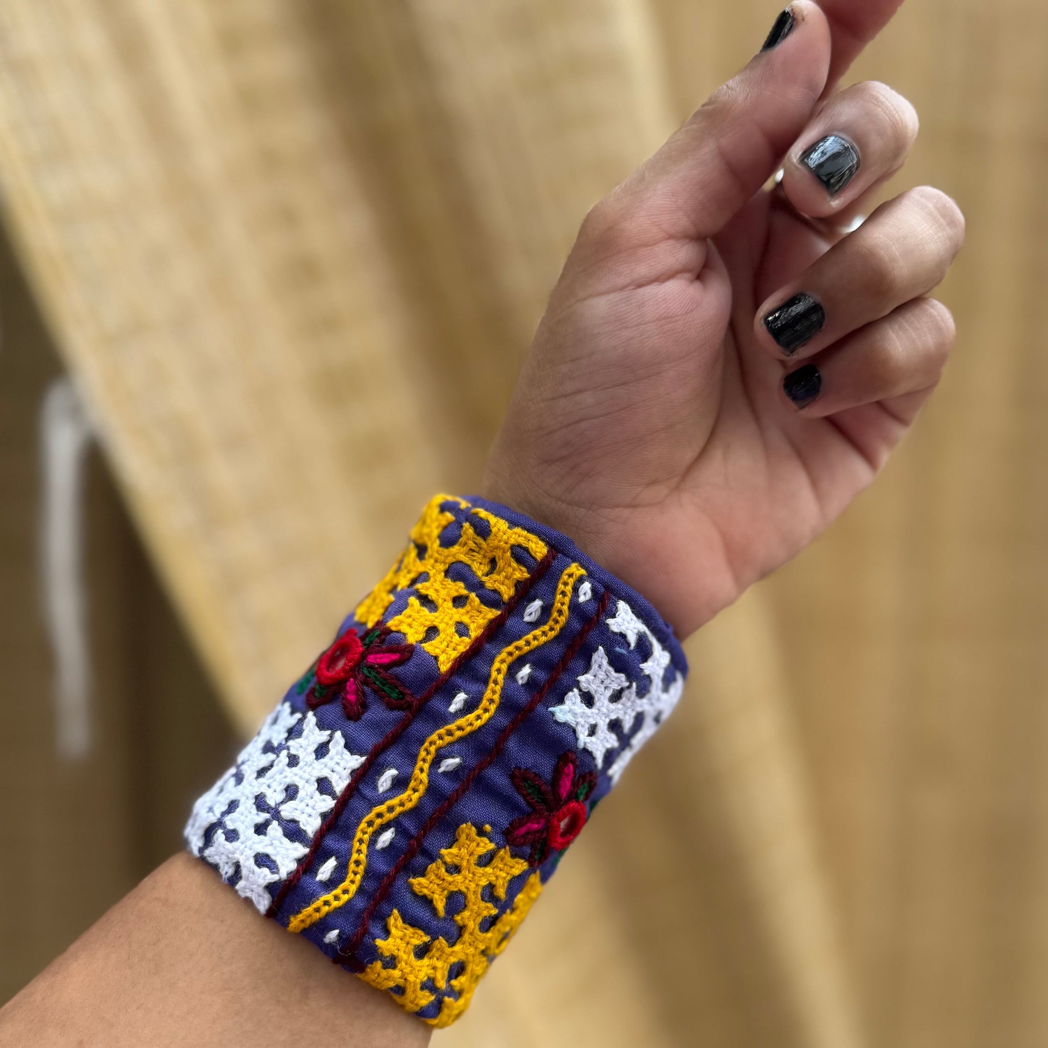 Jeeha Fabric Handcuff | Bracelet