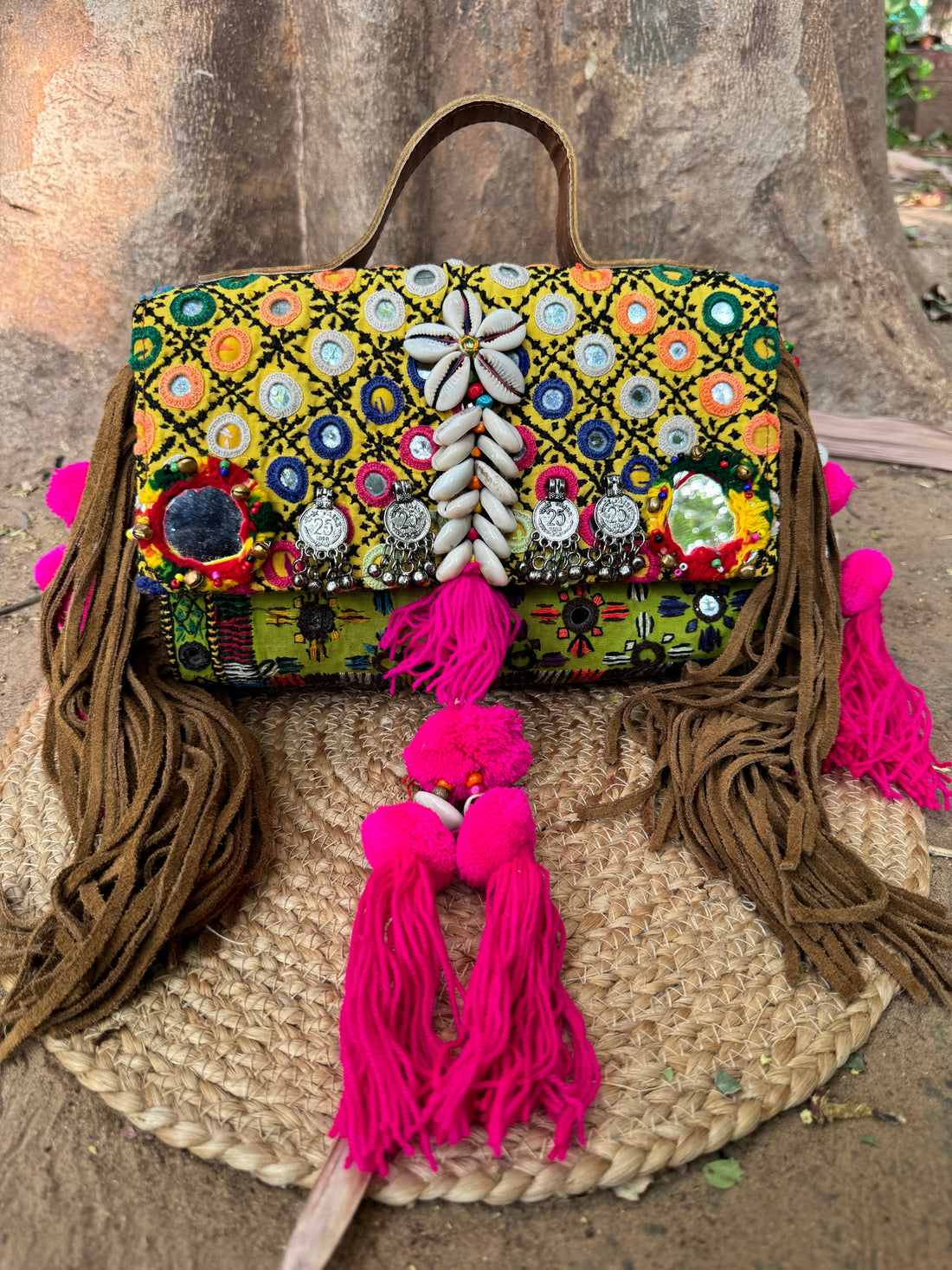 Noele Banjara Sling Bag