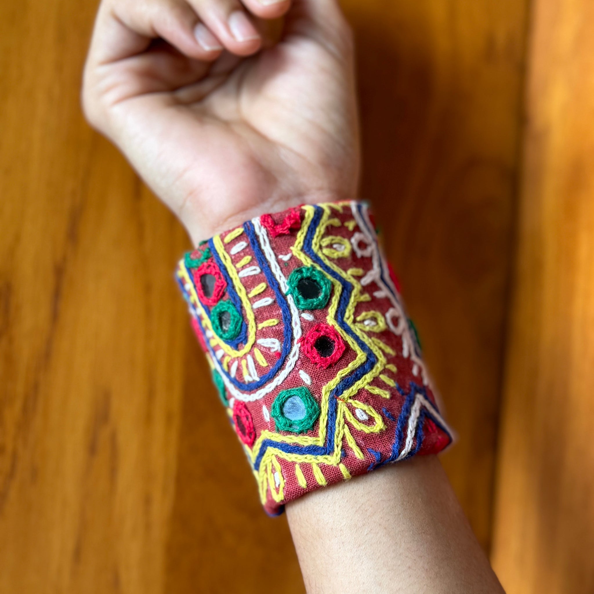 Gabriela Fabric Bracelet | Handcuff