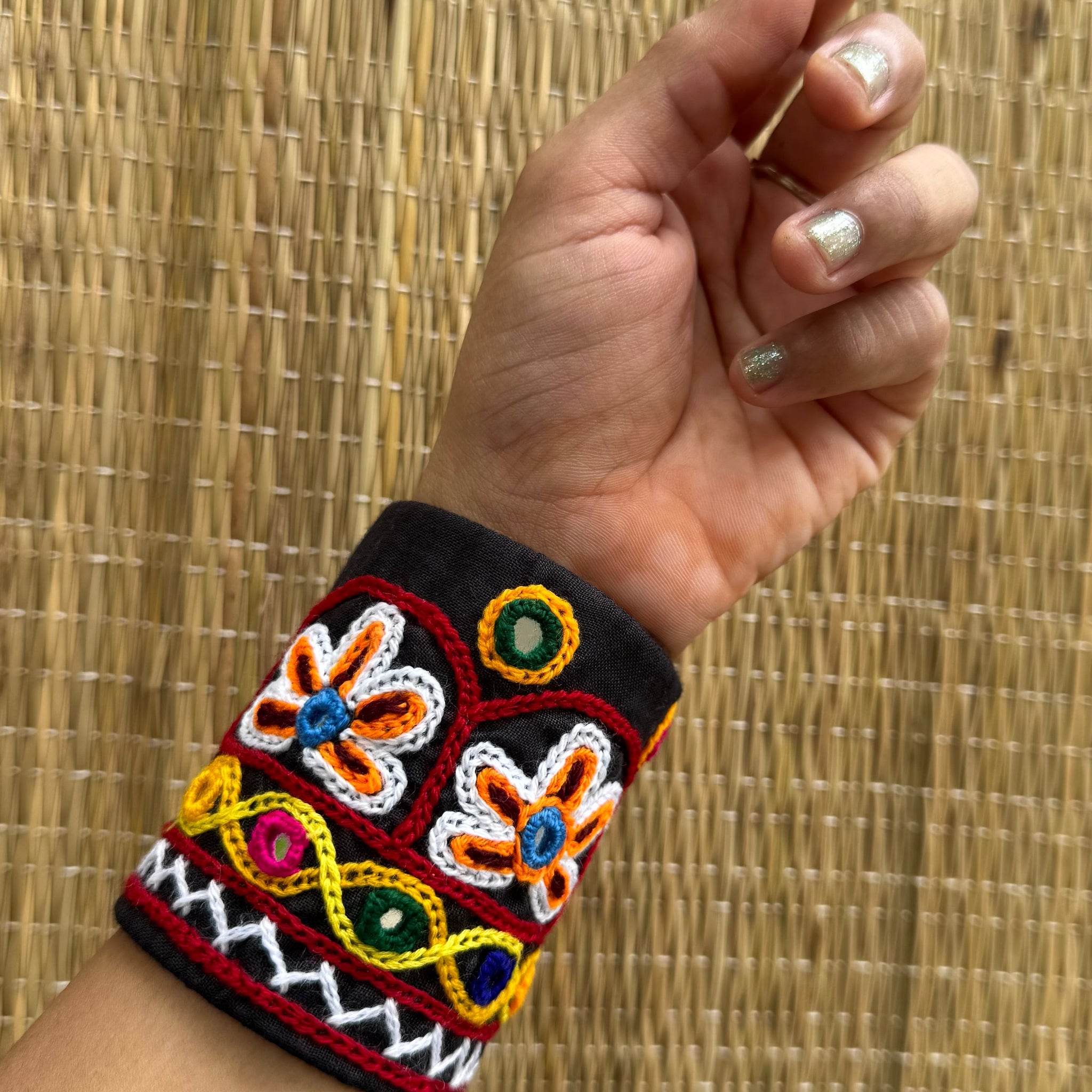 Sasha Fabric Handcuff | Bracelet