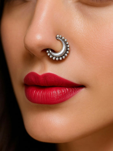 Jaishree Nose Pin
