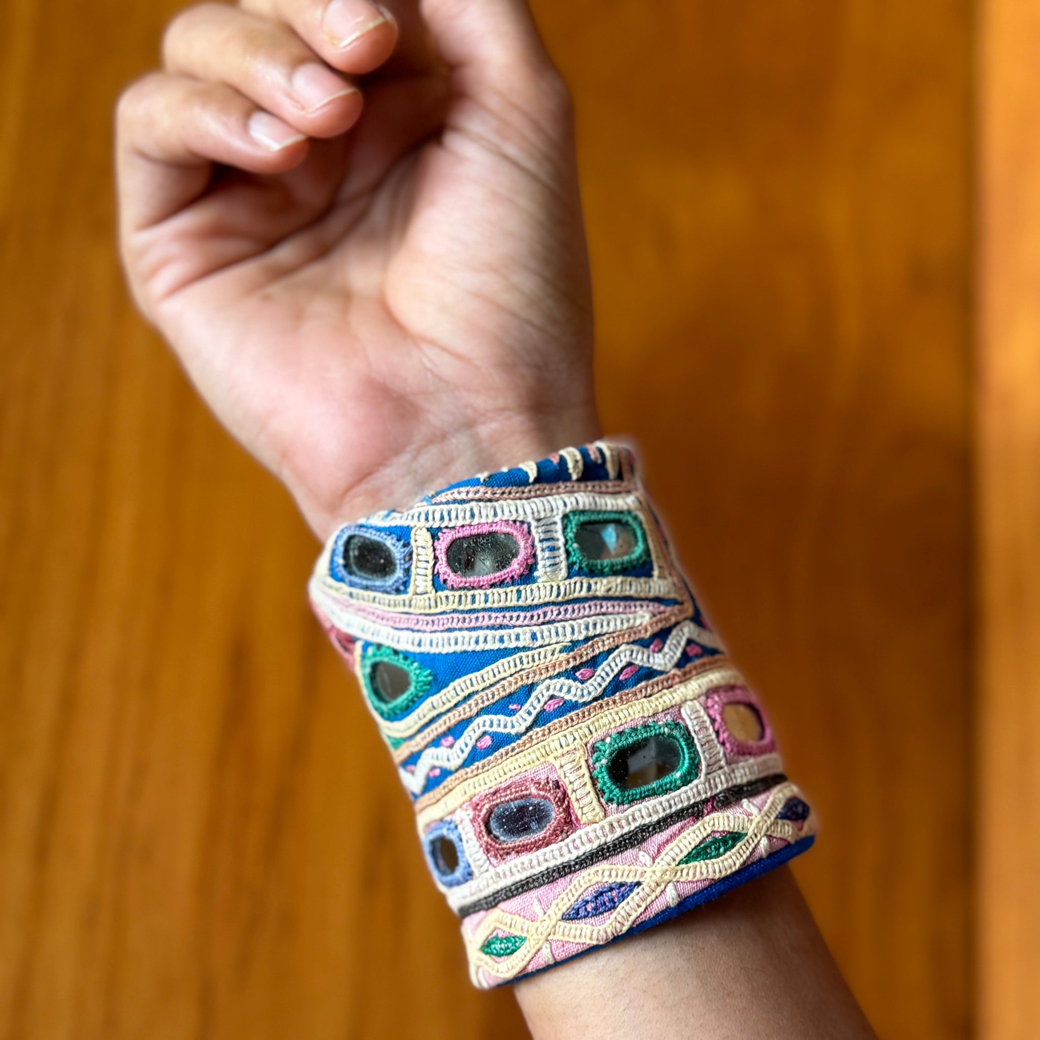 Belinda Fabric Bracelet | Handcuff