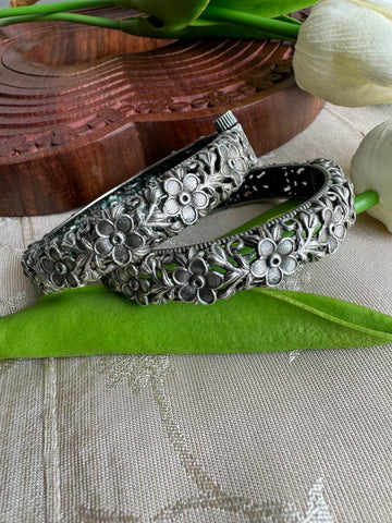 Phulsa Bracelet Set | Set of Two Kada