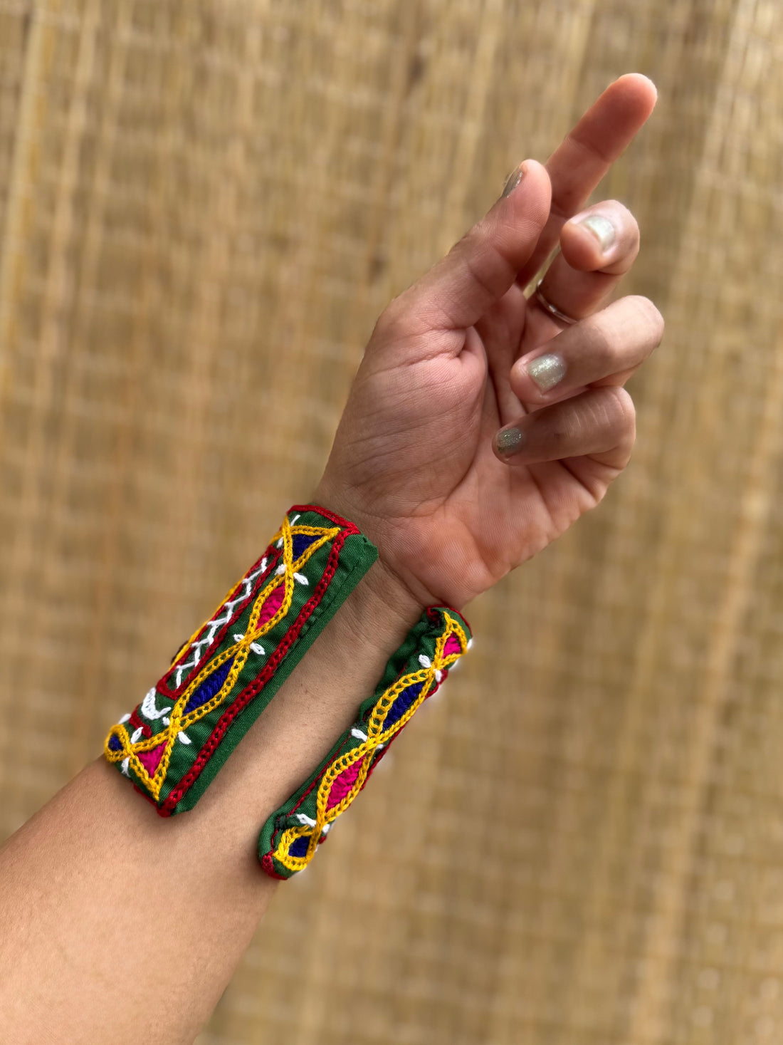 Anastasia Fabric Handcuff | Bracelet