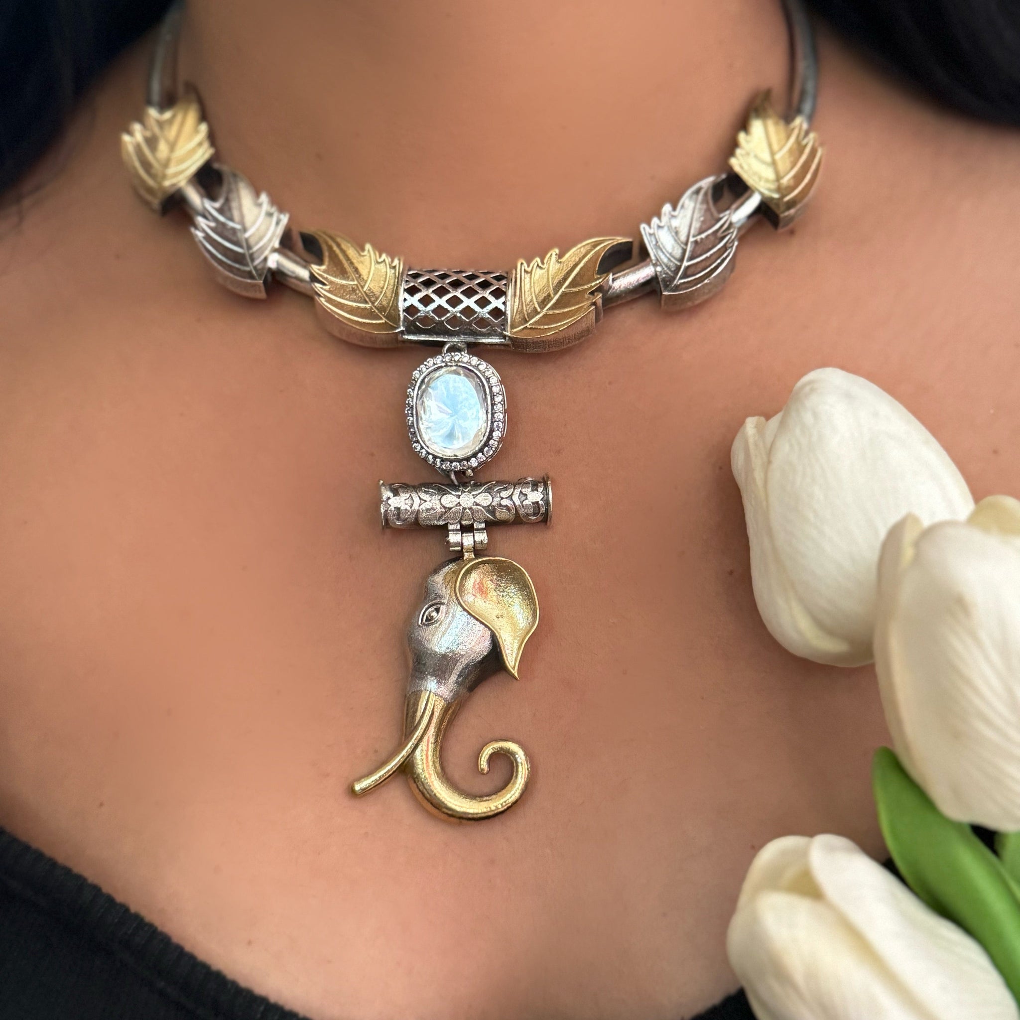 Ganadhyaksha Necklace Earrings Set