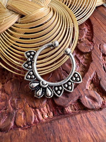 Narmada Nose Ring | Non-piercing