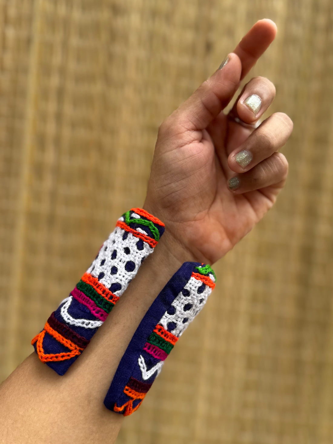 Lyibov Fabric Handcuff | Bracelet