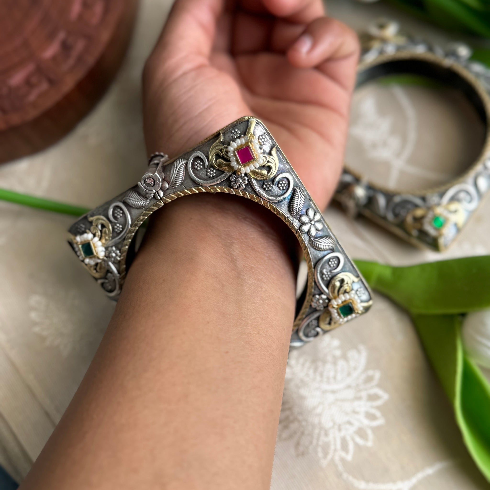 Chatuskonika Bracelet Set | Set of Two Kada