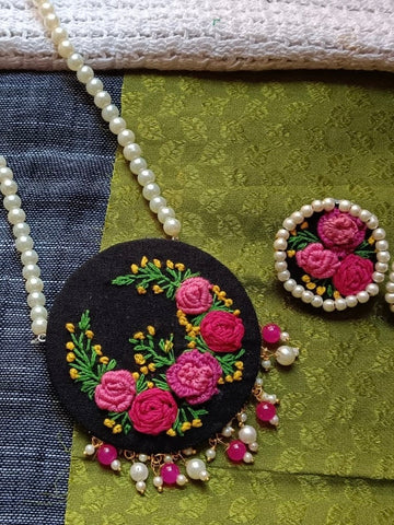 Shana Fabric necklace + Earrings Set