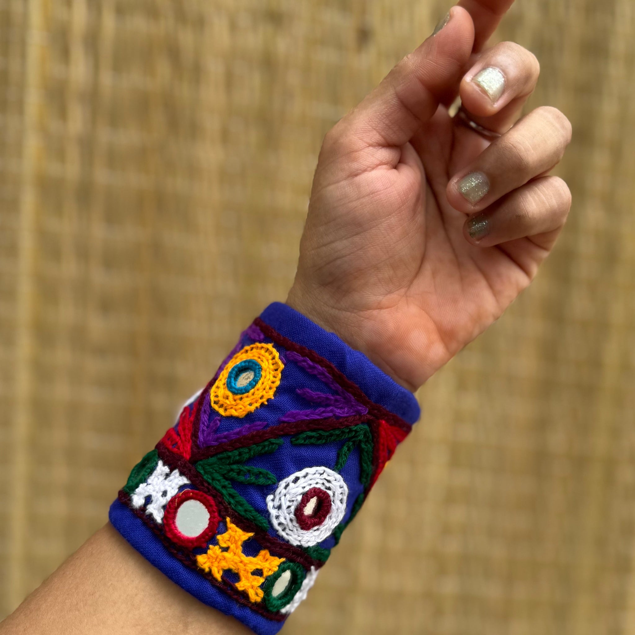 Karina Fabric Handcuff | Bracelet