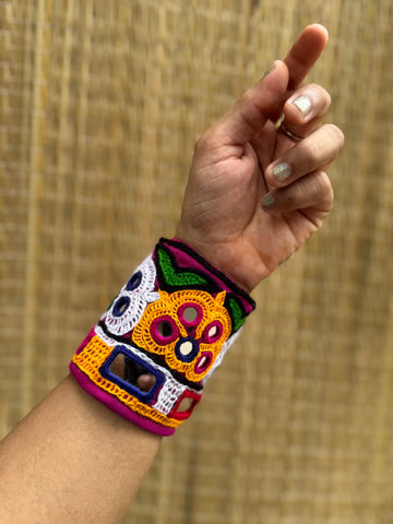 Ekaterina Fabric Handcuff | Bracelet