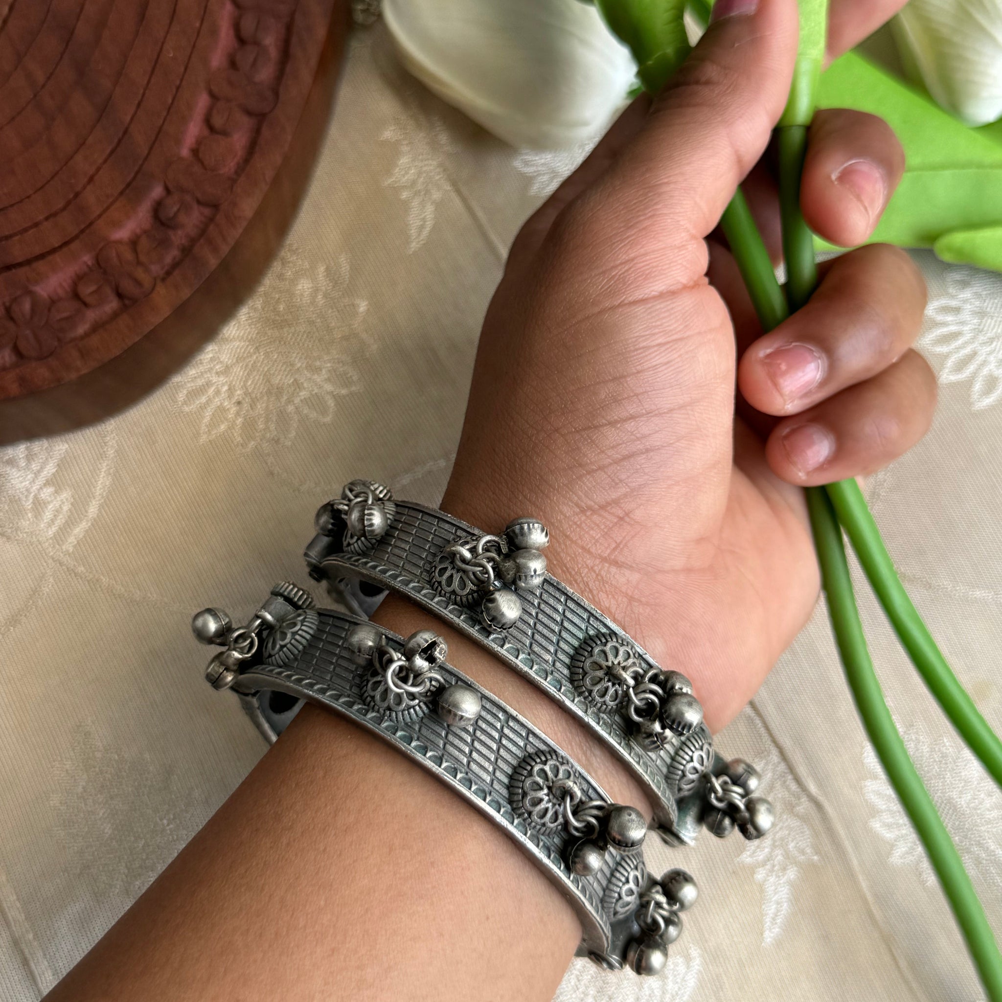 Kriti Bracelet Set | Set of Two Kada