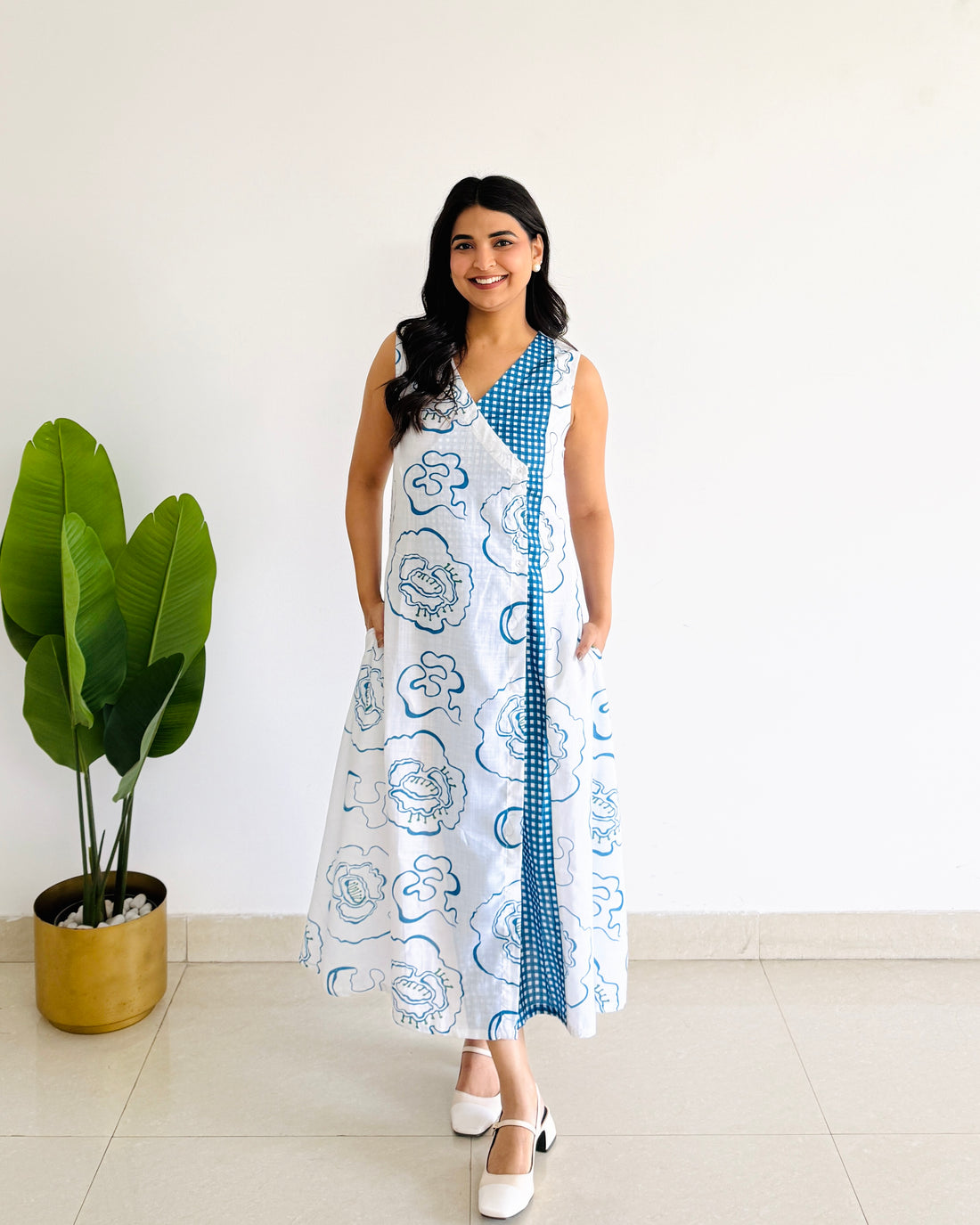 Blue Floral Digital Print Sleeveless Midi Dress