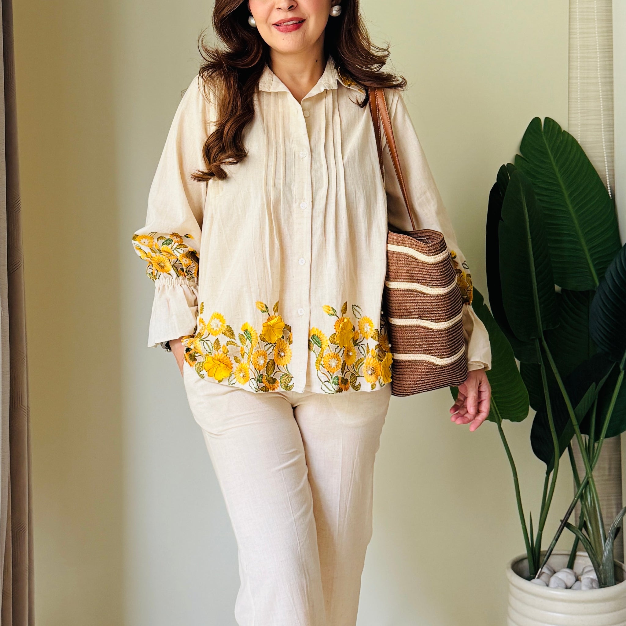 Ivory Sunflower Cord set
