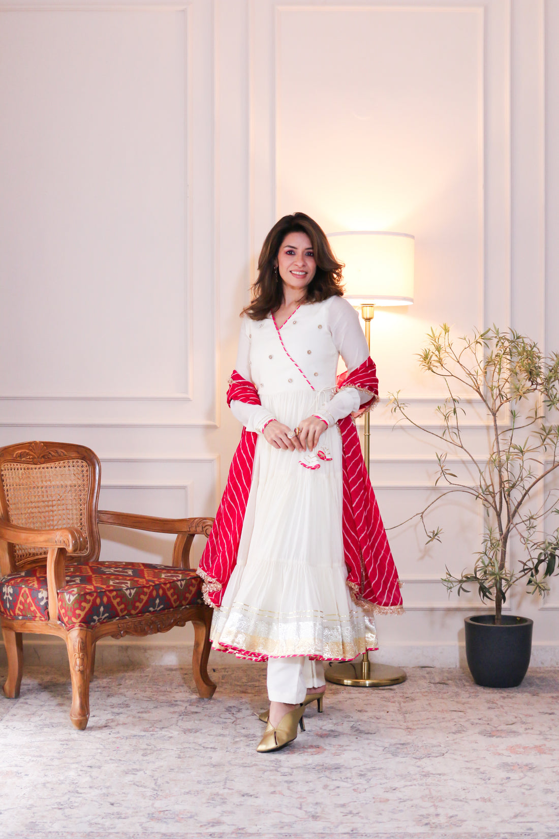 Gulabi Noor Anarkali Set