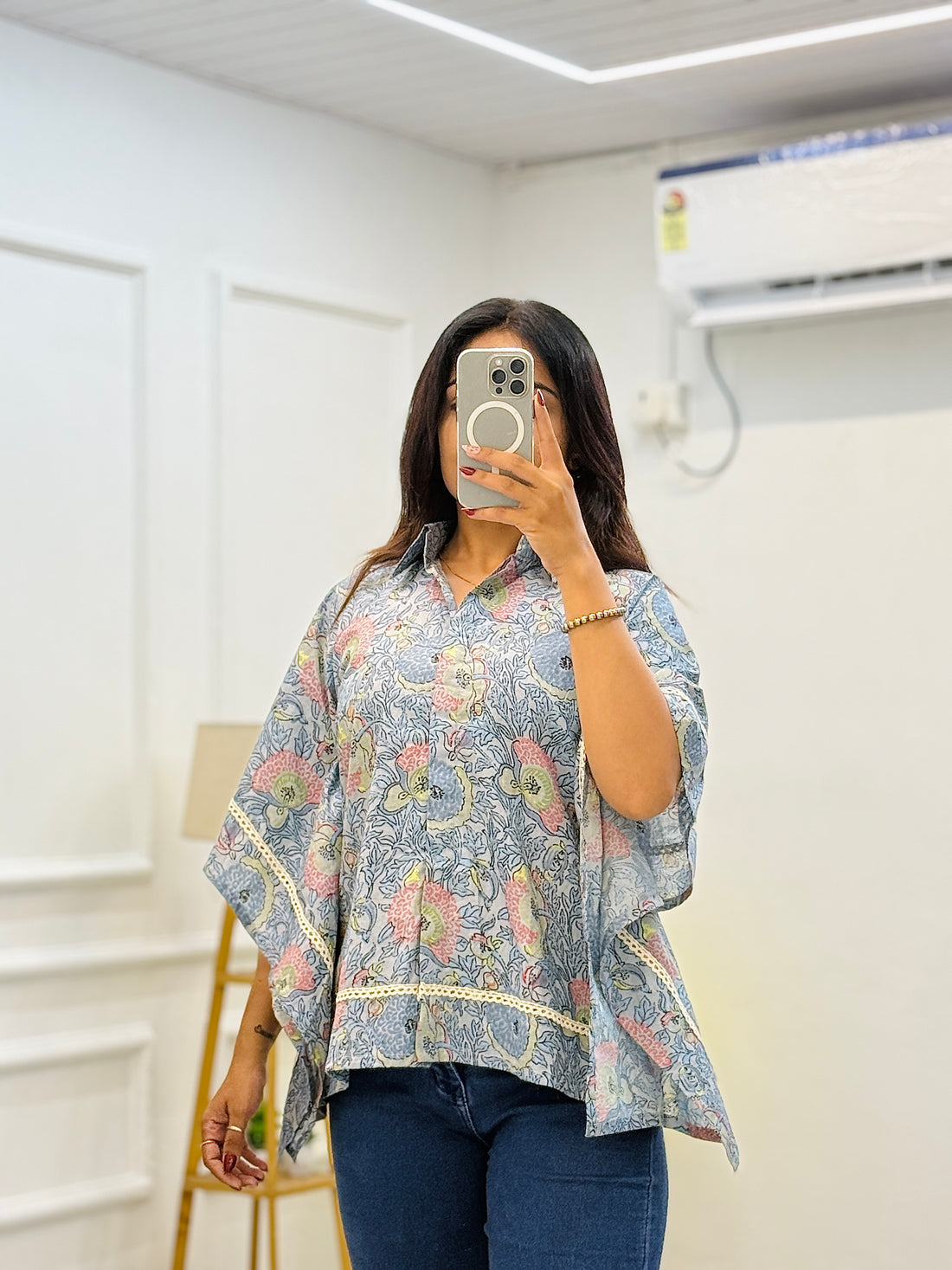 Sky Bloom Everyday top