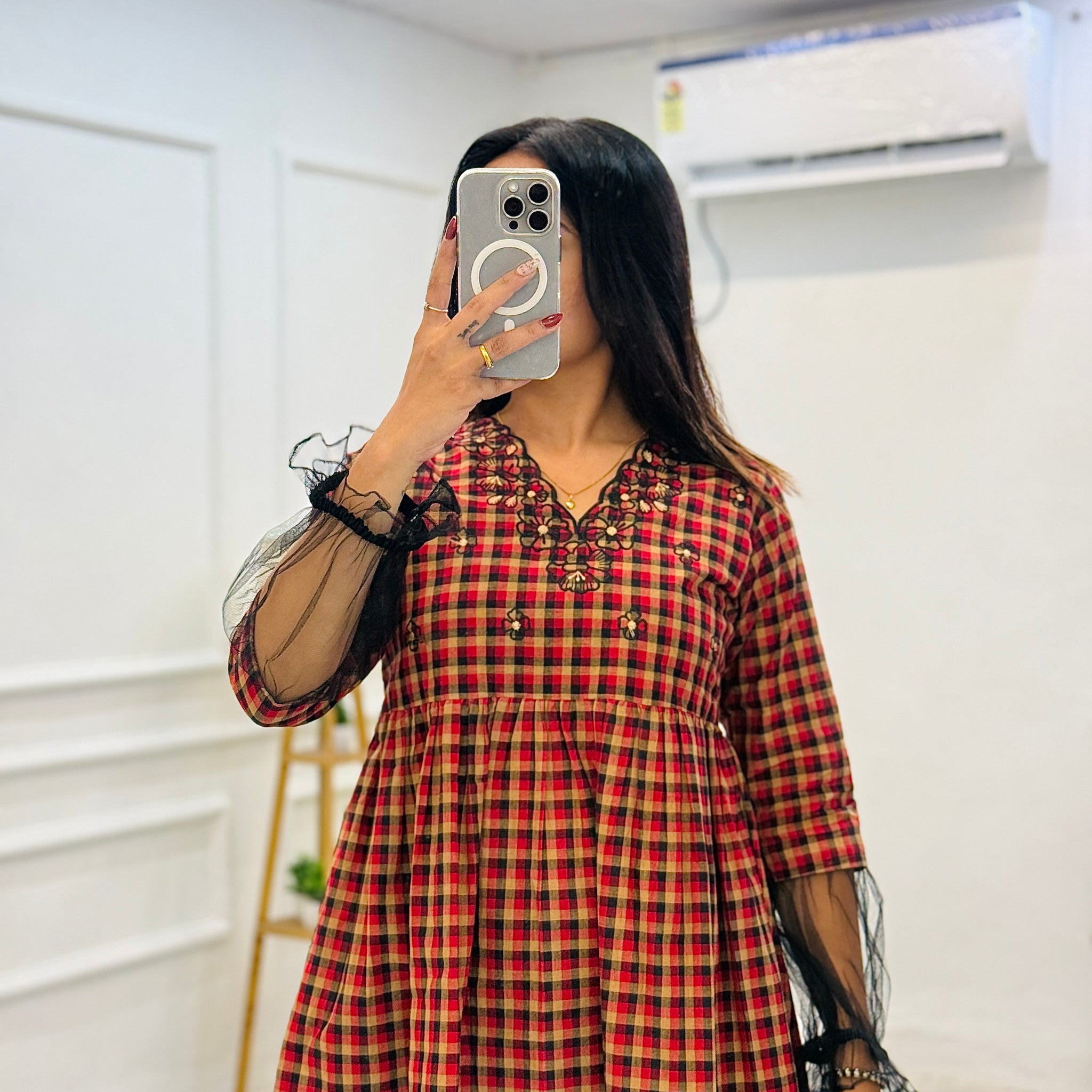 Floral checks Charm Top