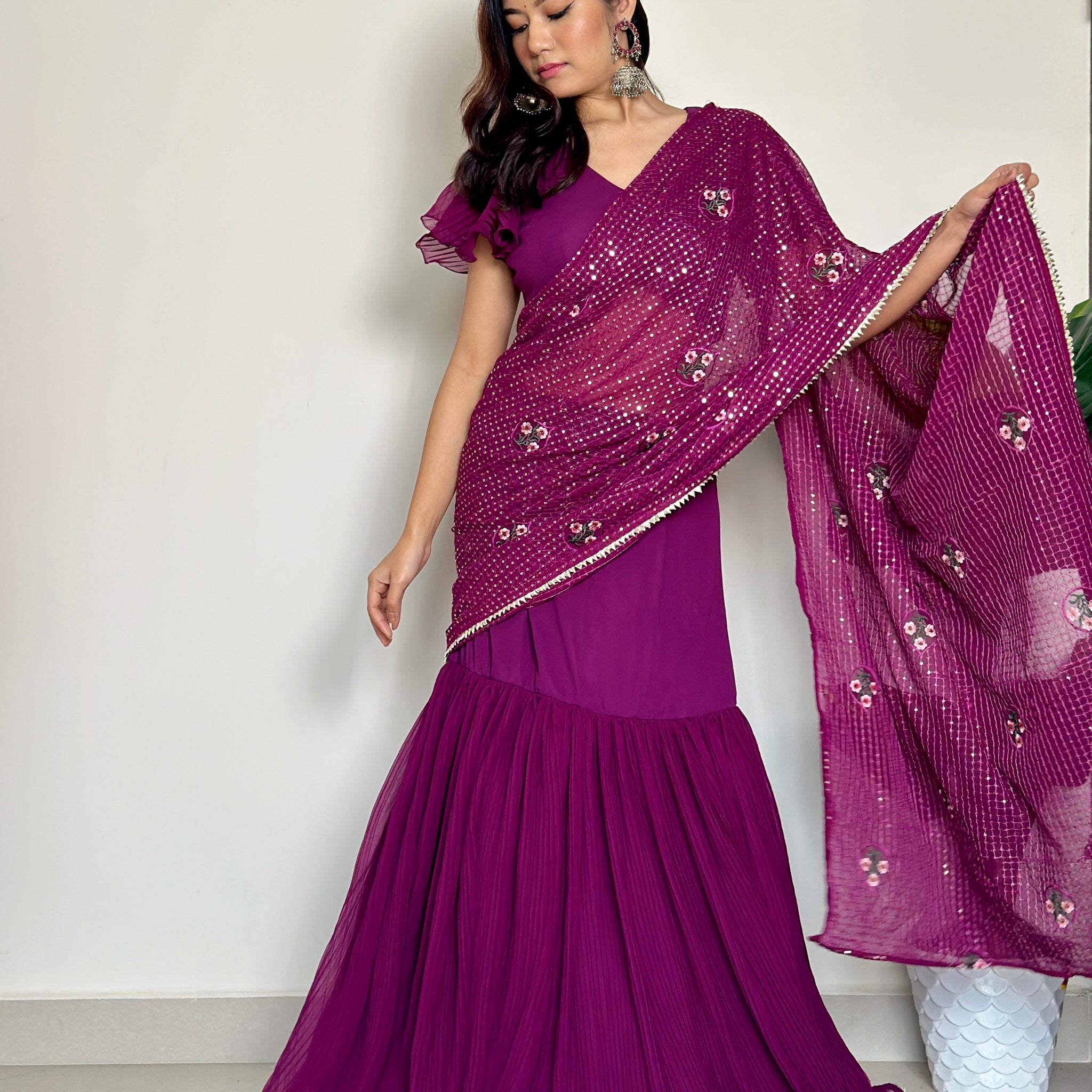 Omisha Embroidery saree with Blouse