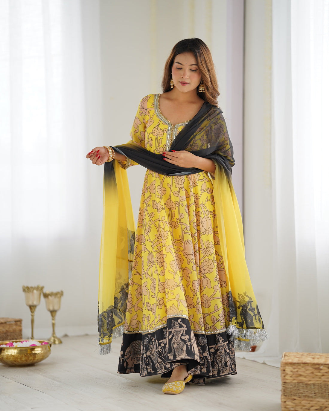 Zarna Silk Charm