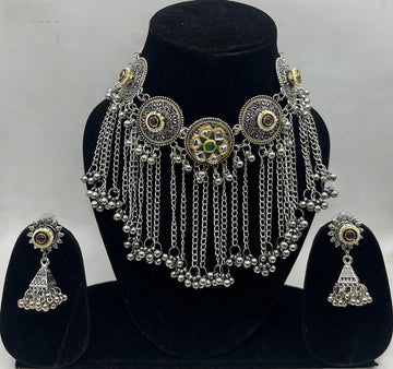 Zhumkhee Necklace Set | Necklace + Earrings