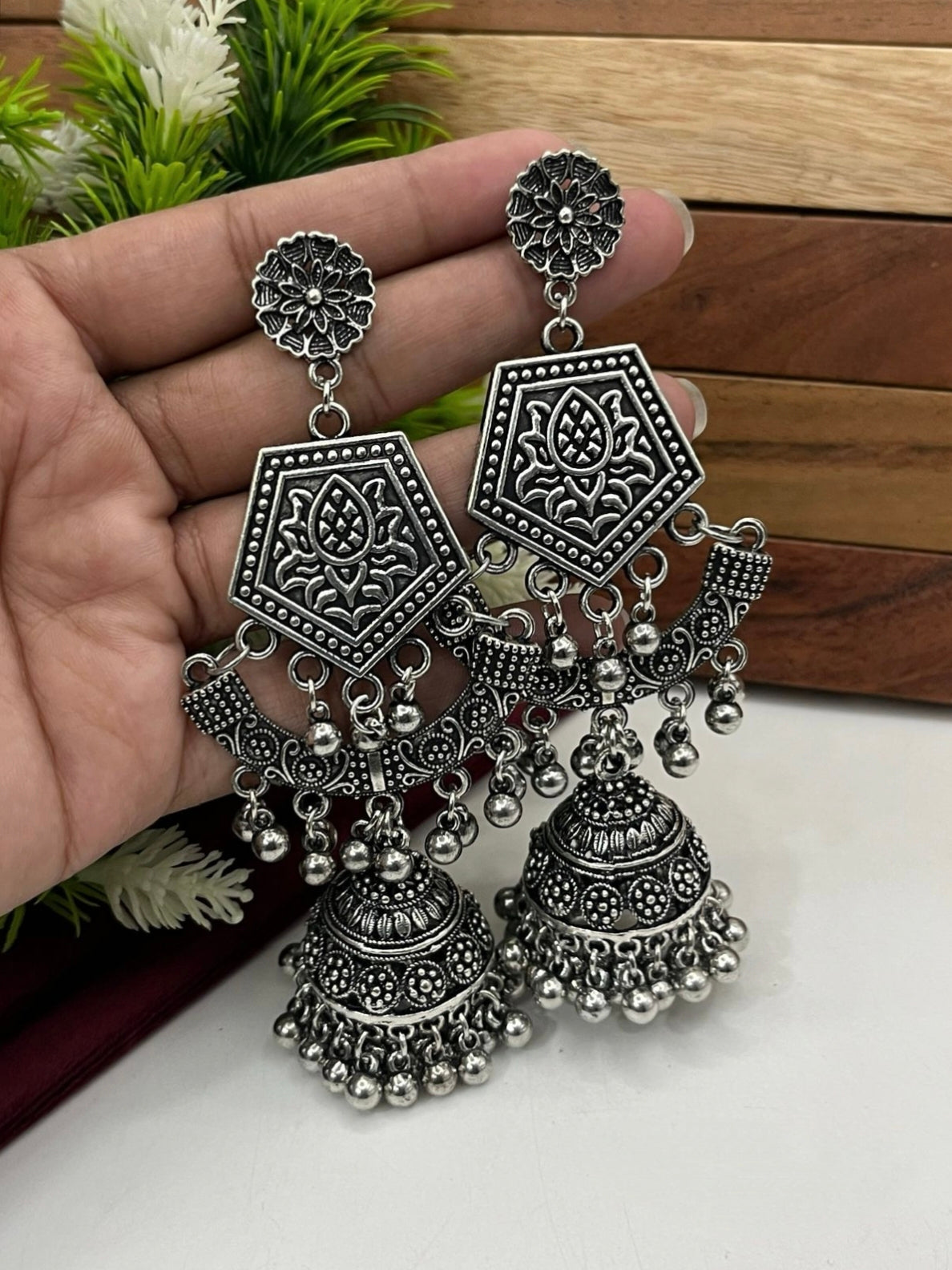Maheen Earrings | Light Weight Jhumke