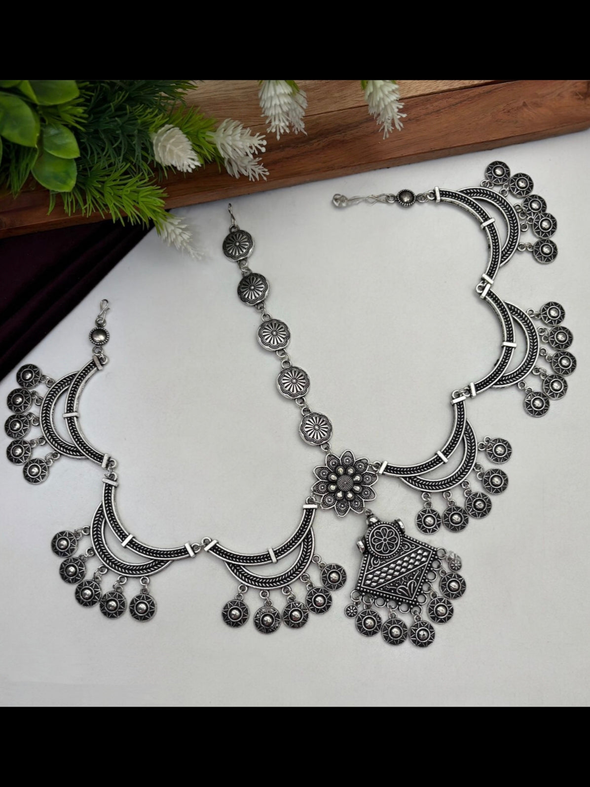 Katyayini Damini | Maang Tikka