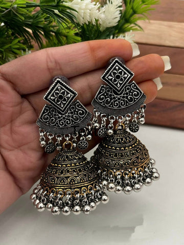Rimsha Earrings | Light Weight Jhumke