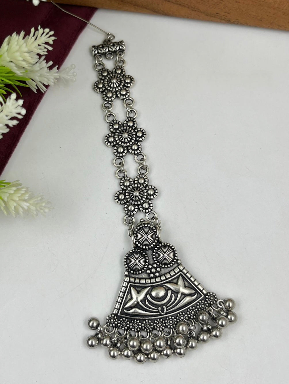 Tripurasundari Maang Tikka