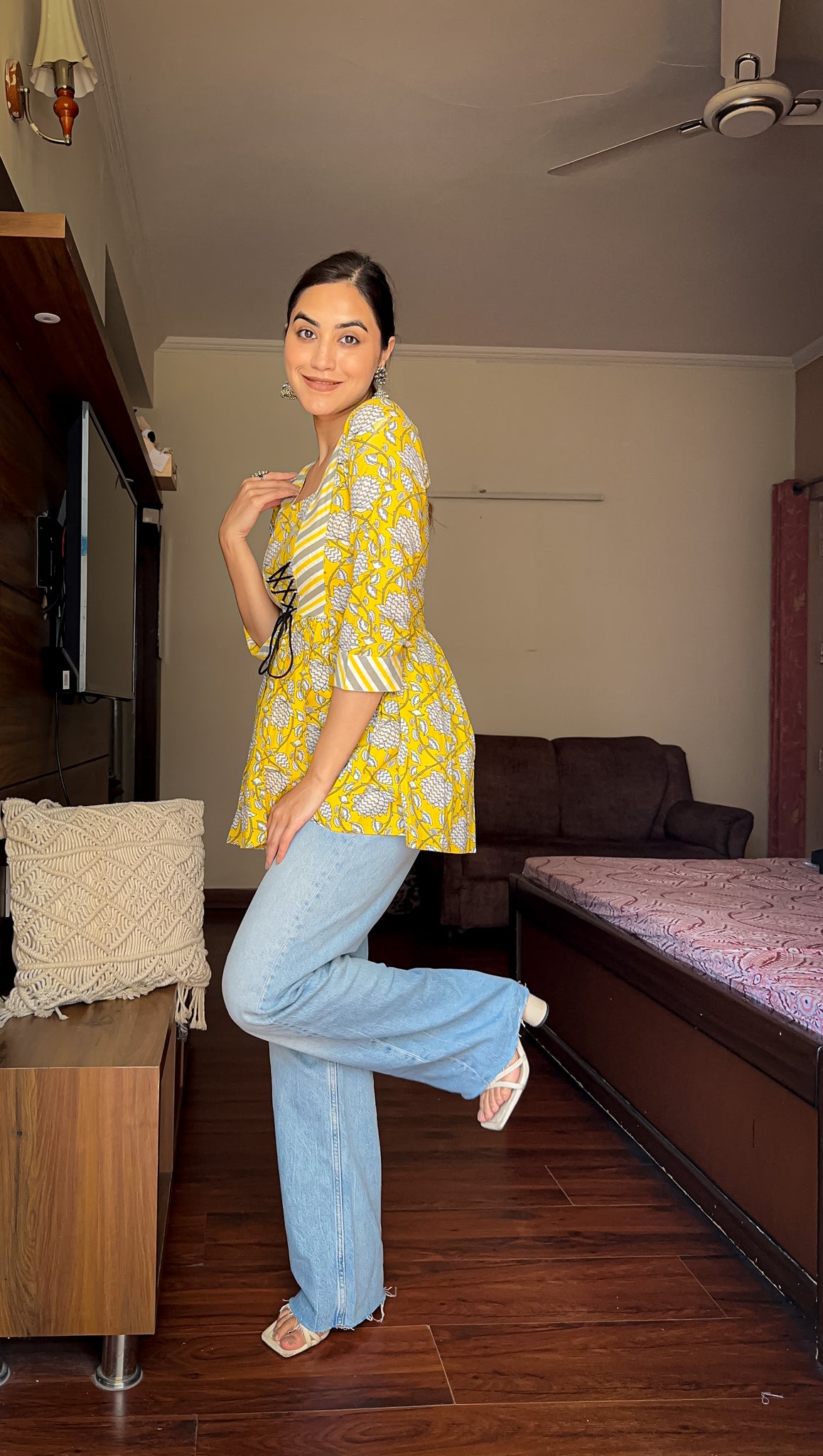 Yellow Top